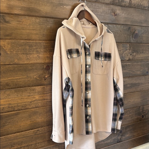 Plaid Accent Waffle Button Down Shirt - Tan - Picture 4 of 7